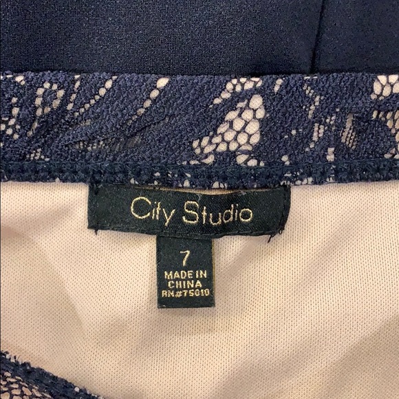 Shoulderless Mini Dress - Picture 3 of 5